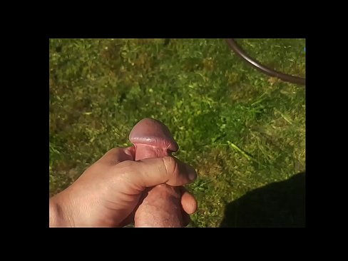❤️ Hot hottie får den rosa fitten hennes knullet og kommer med en sprut i en sommerhage ❤ Sex ved no.pornofilmtv.ru ❌❤