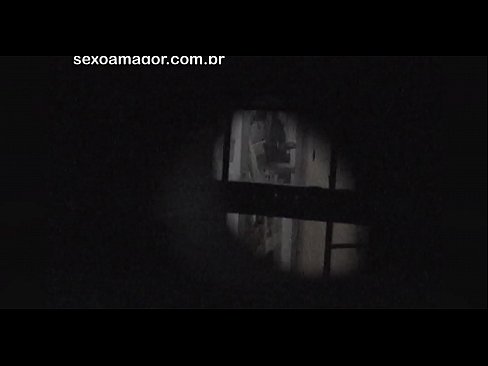 ❤️ Blondie blir i hemmelighet filmet av en nabolagsvoyeur gjemt bak hule murstein ❤ Sex ved no.pornofilmtv.ru ❌❤